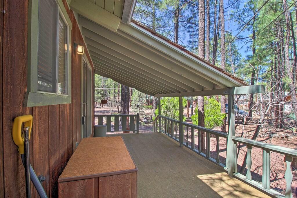 FamilyFriendly Cabin with Deck & Grill Pet Policy