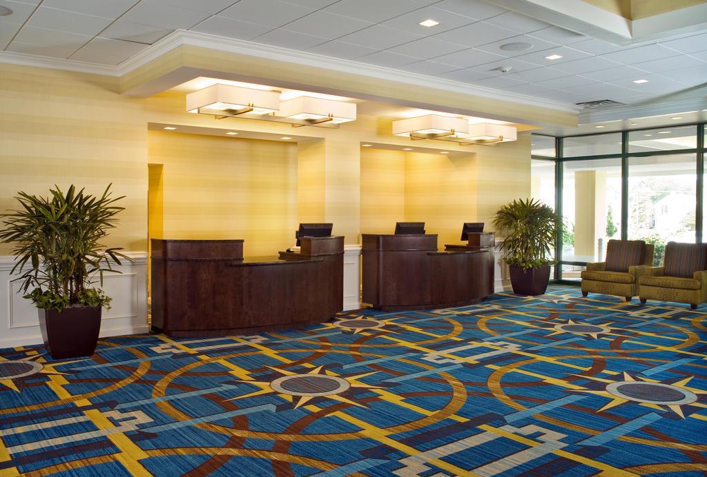 Sheraton Virginia Beach Oceanfront Hotel Pet Policy