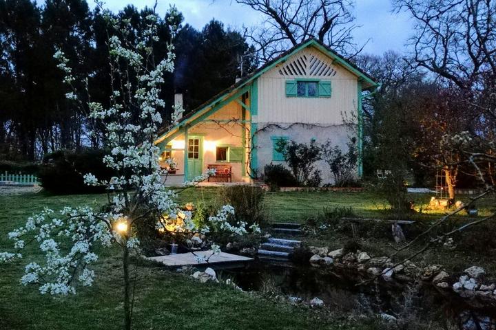 Pet Friendly The Hosts Landes Yellow