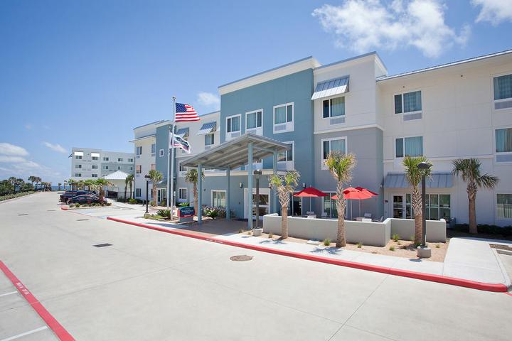 Pet Friendly TownePlace Suites by Marriott Galveston Island