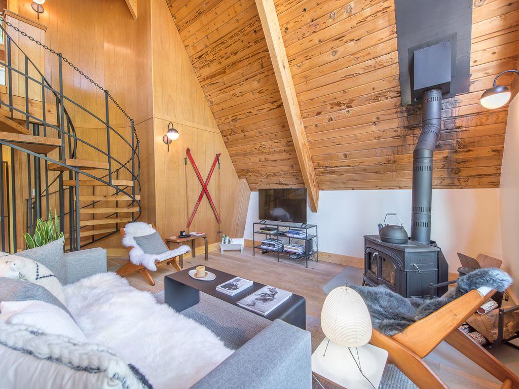 Modern Alpine Getaway in Alpine Meadows Pet Policy