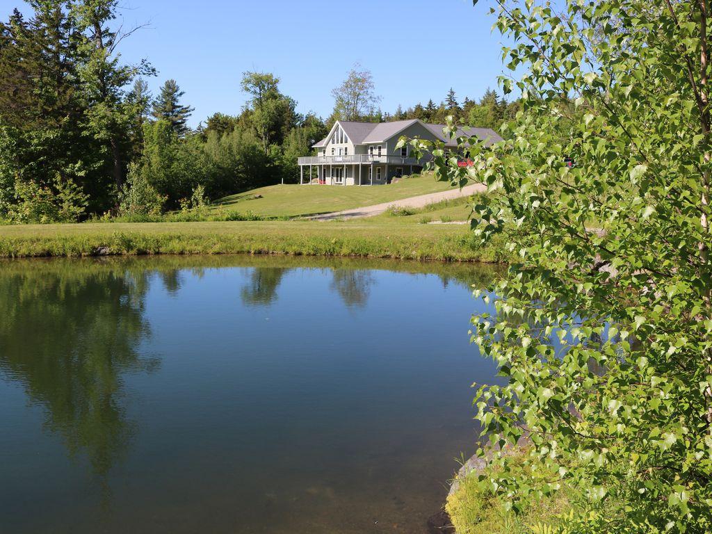 Brewster Ridge Hideaway Pet Policy