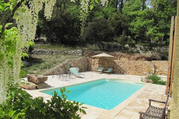 Pet Friendly Comfortable & Private Villa with Large Pool
