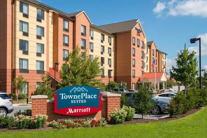 Pet Friendly TownePlace Suites by Marriott Frederick