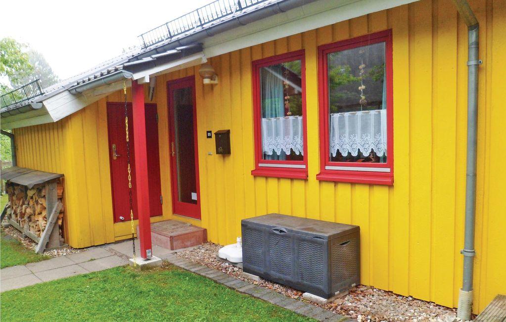 Pet Friendly Nice Home in Extertal with Sauna & 3 Bedrooms