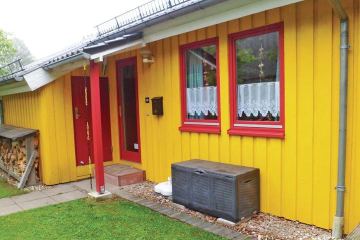 Pet Friendly Nice Home in Extertal with Sauna & 3 Bedrooms