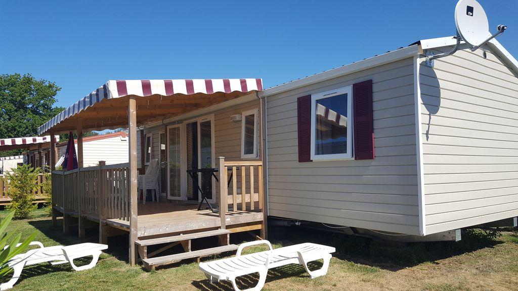 Mobile Home on Renowned Holiday Village Pet Policy