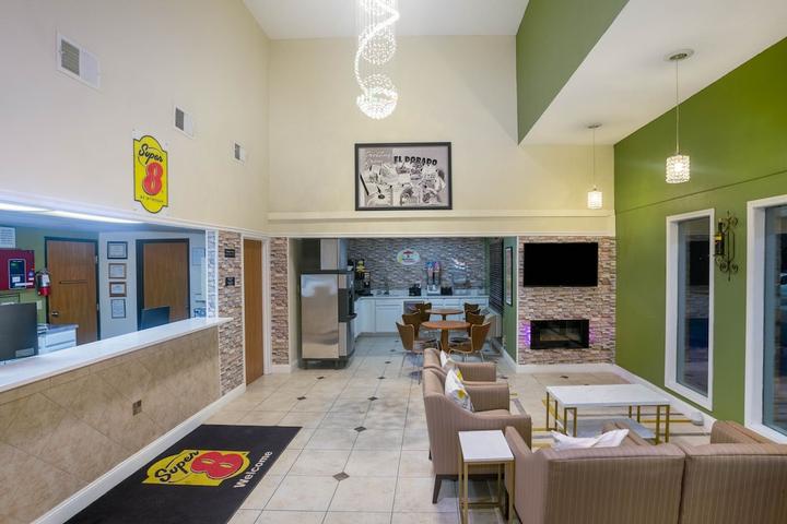 Pet Friendly Super 8 by Wyndham El Dorado