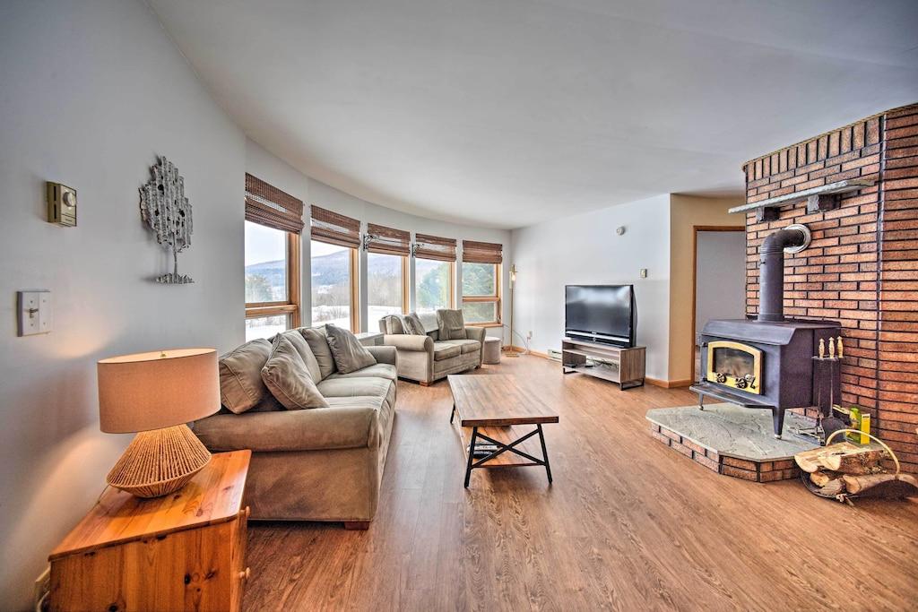 Cozy Catskills Getaway With Mountain Views Pet Policy