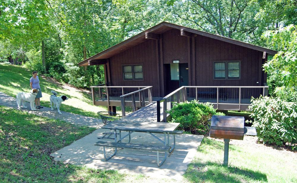 Lake Barkley State Resort Pet Policy