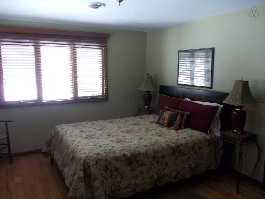 Skaneateles Airbnb Rentals Pet Policy