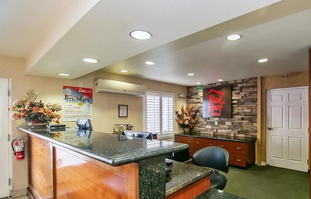 Red Roof Inn Las Vegas Pet Policy