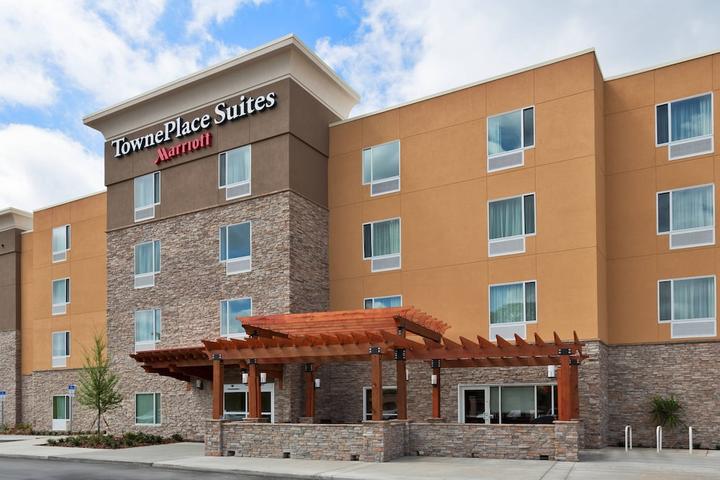 Pet Friendly TownePlace Suites by Marriott Gainesville Northwest