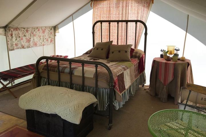 Pet Friendly The Lee Glamping Tent