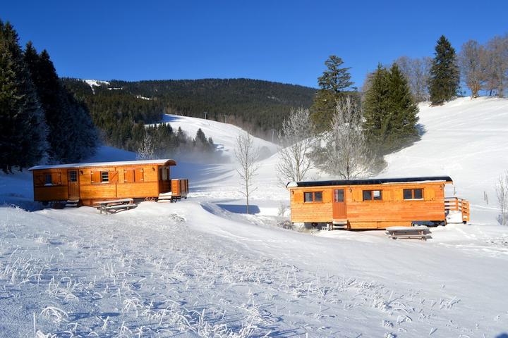 Pet Friendly Comfortable Wooden Trailer at Farm on the Vercors