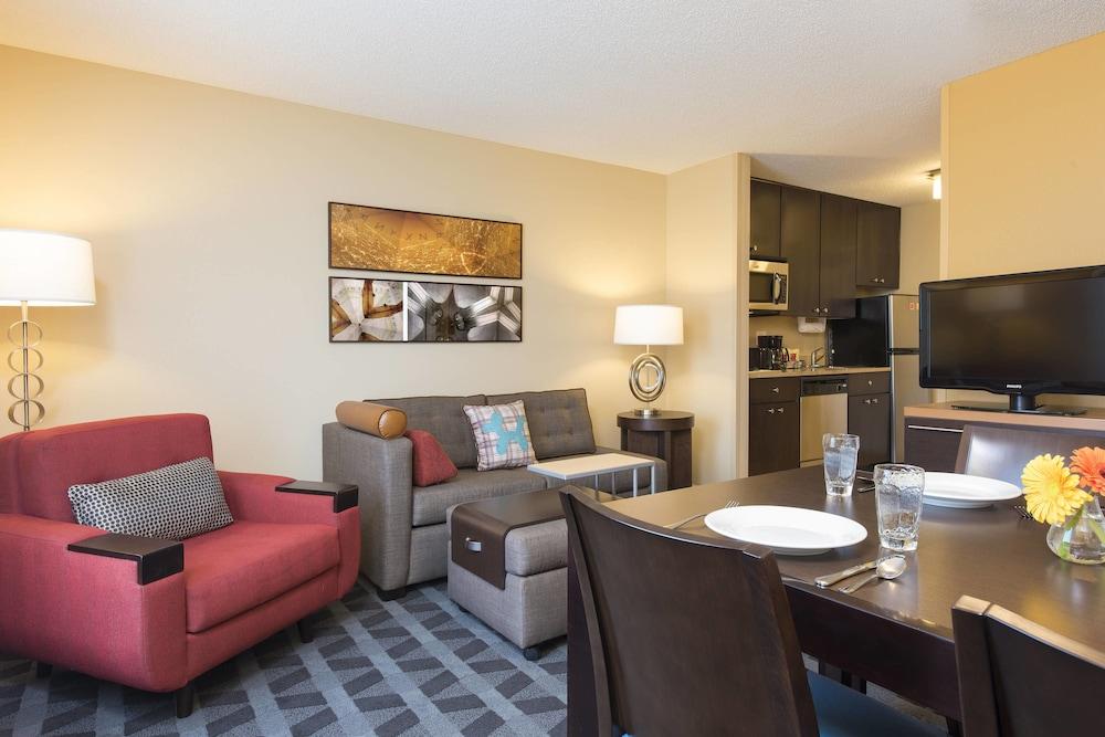 Pet Friendly TownePlace Suites by Marriott Kalamazoo