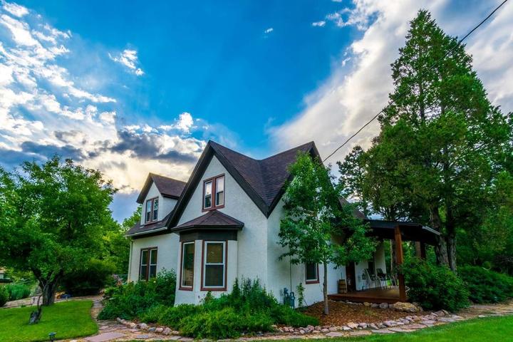 pic Colorado Springs Vacation Rentals Pet Friendly pet friendly vacation rentals in