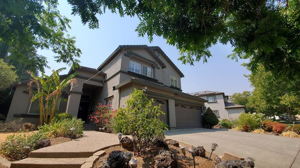 Napa Valley Pool House Pet Policy