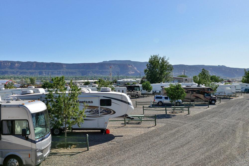 Pet Friendly Campgrounds In Grand Junction Co Bringfido