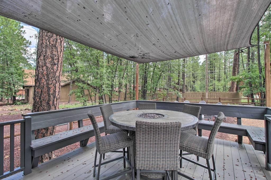 Chic Retreat with Separate Apartment Pet Policy