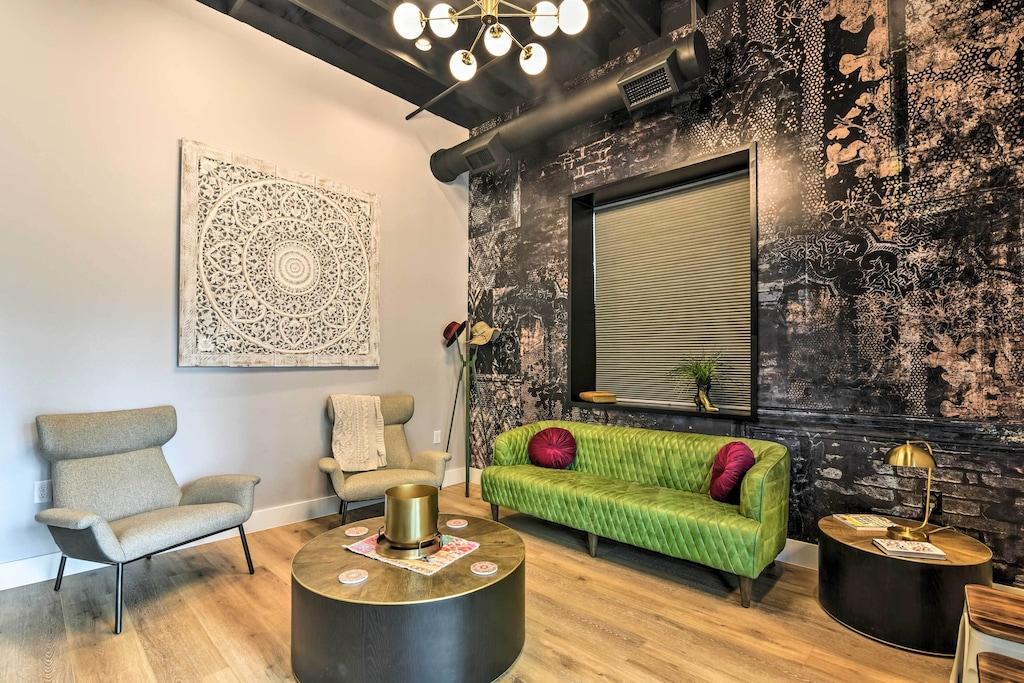 Trendy Galveston Getaway Pet Policy