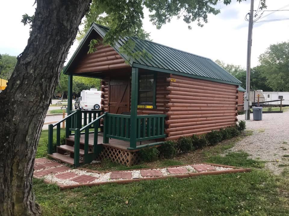 Pet Friendly Cabin Sevierville East Tennessee Glamping Hub