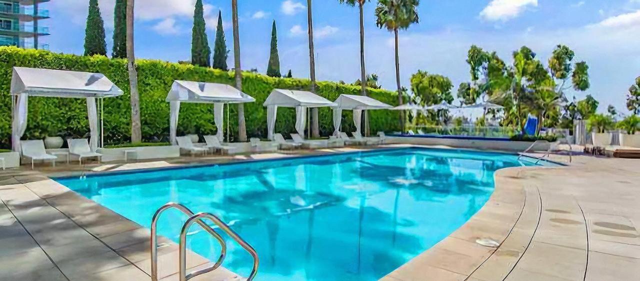 Pet Friendly Del Rey Apartment Homes