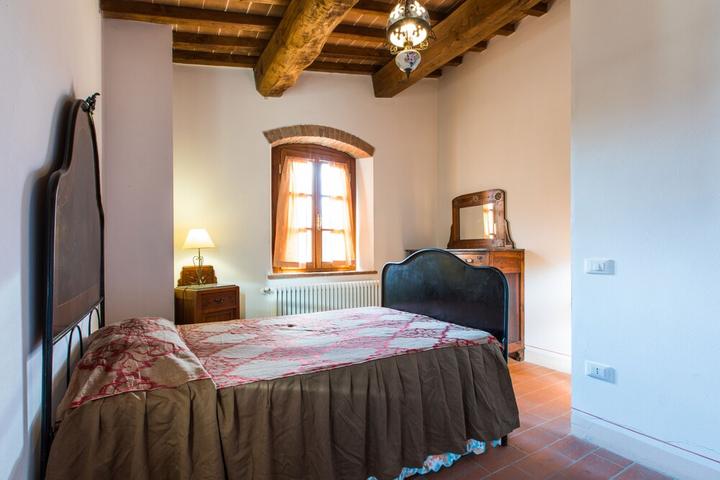 Pet Friendly Apartment in Tuscan Villa