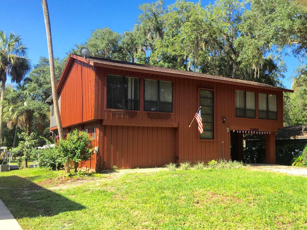 Old Homosassa Waterfront Retreat with Dock Pet Policy