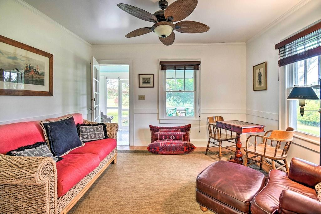 Pet Friendly Restored 1920's 2BR Cottage With Fire Pit