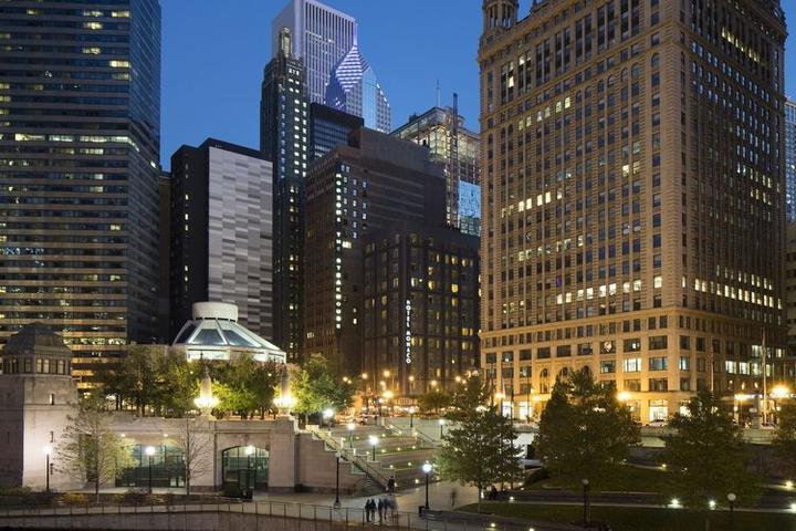 Hotels In Chicago >> Pet Friendly Hotels In Chicago Il Bring Fido Hotels In Chicago >> Pet Friendly Hotels In Chicago Il Bring Fido