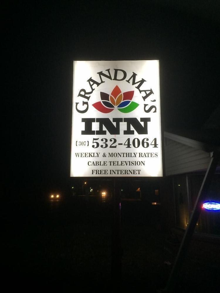Pet Friendly Grandma's Inn