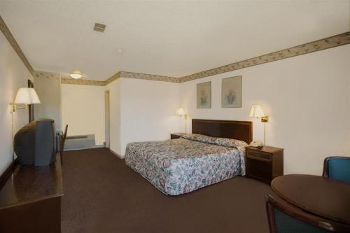 Pet Friendly Americas Best Value Inn Greenbush Albany