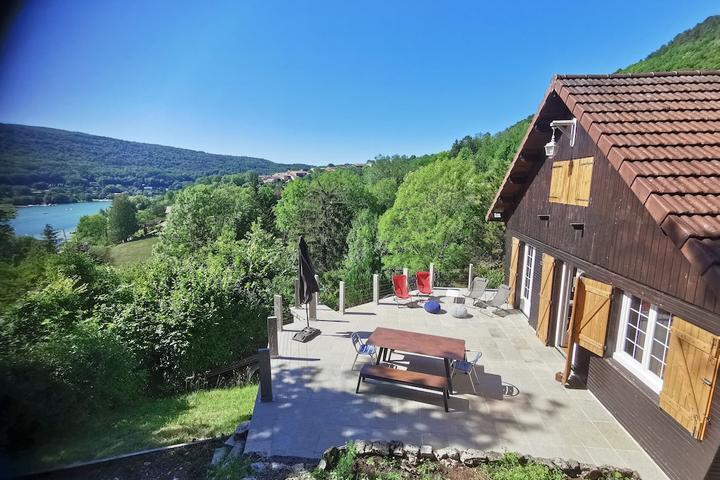 Pet Friendly Family Chalet Overlooking the Ain