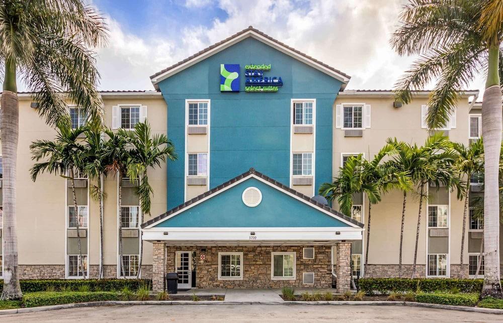Pet Friendly Extended Stay America Select Suites - Fort Lauderdale - Airport - West