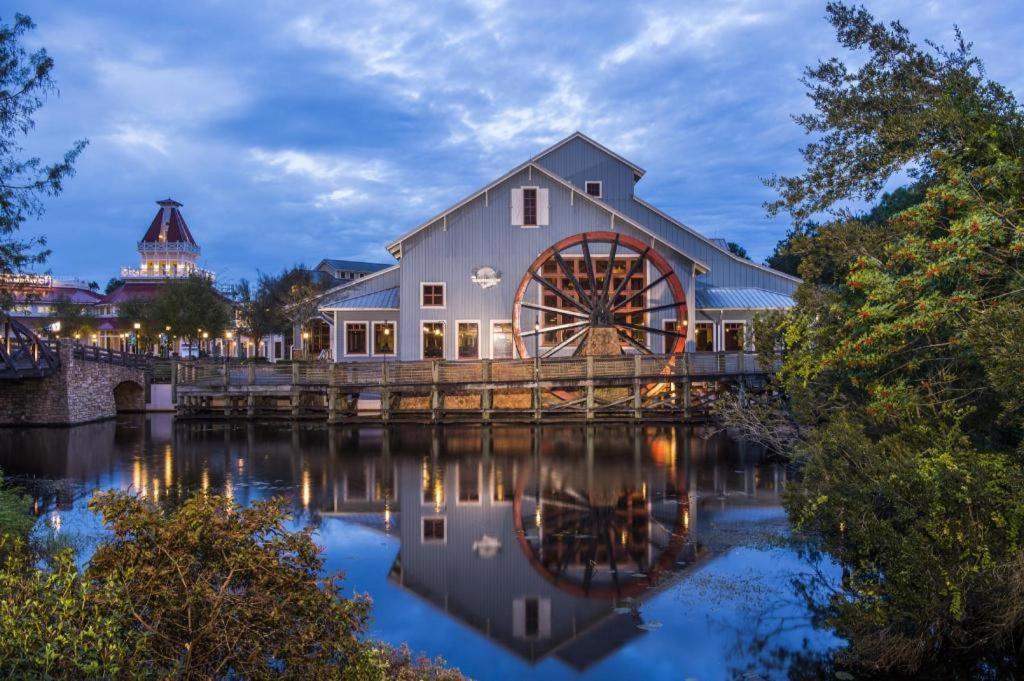 Disney Port Orleans Riverside Resort Tote Bag buy Disney Parks