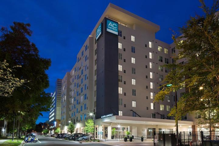 Pet Friendly AC Hotel by Marriott Gainesville Downtown