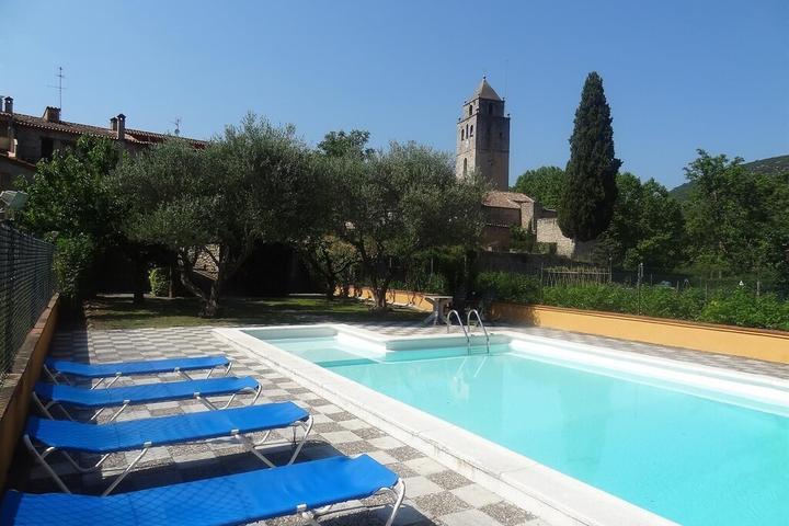 Pet Friendly Village House with Private Pool