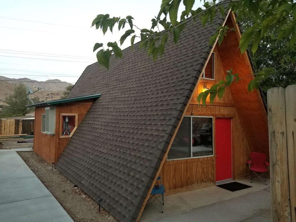 Pet Friendly Triangle House