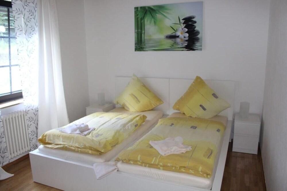 Pet Friendly Holiday Apartment Celin