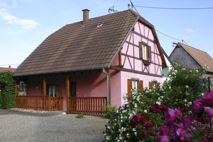 Pet Friendly The Alsatian House Located in a Quiet Village