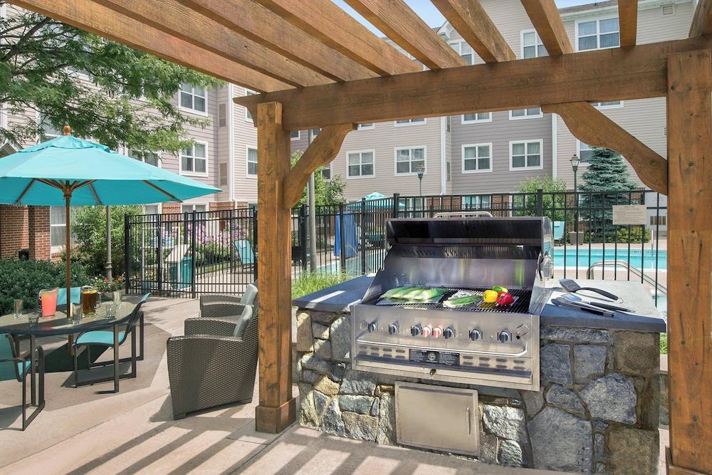 Pet Friendly Residence Inn by Marriott Fairfax Merrifield