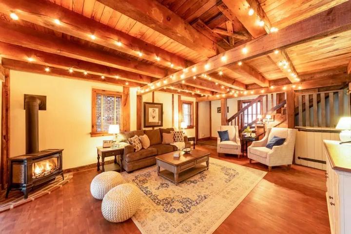 Pet Friendly The Carriage House