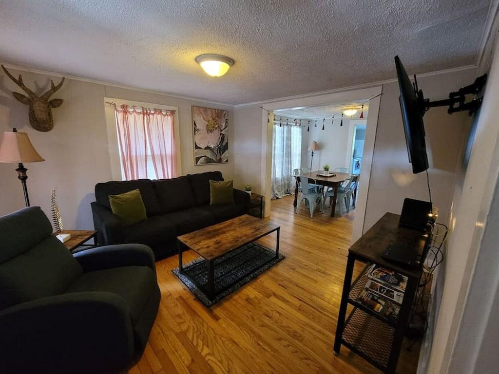 Modest Home in a Convenient Location in Asheville Pet Policy