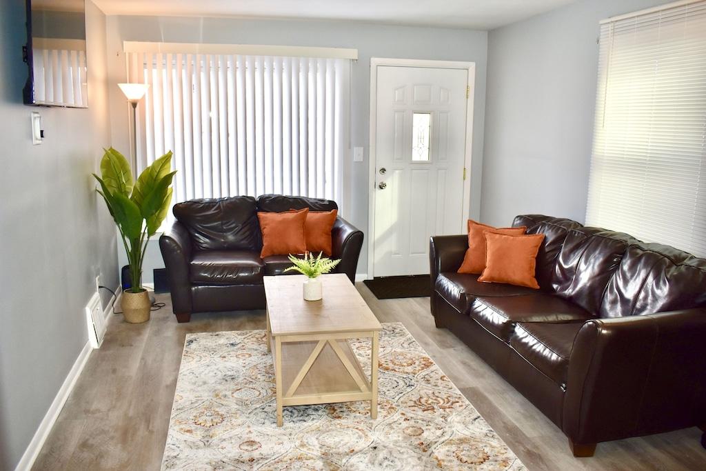 Cleveland Cozy Pet Policy