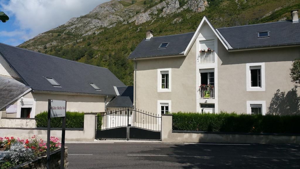 Pet Friendly Stay at the Foot of the Pic du Midi