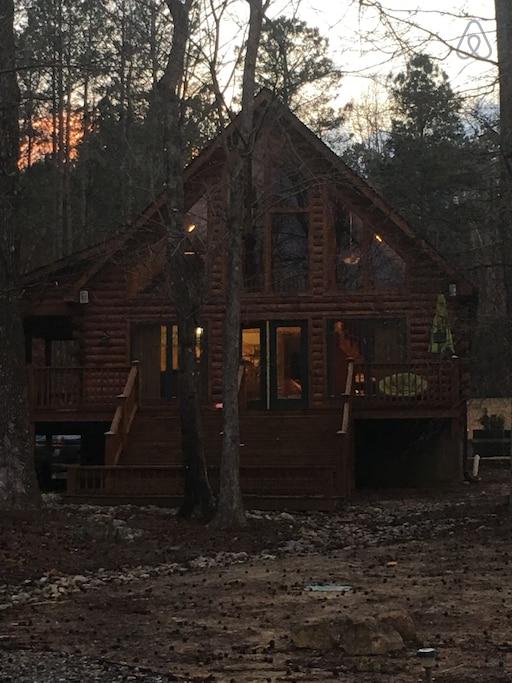 Garysburg Airbnb Rentals Pet Policy