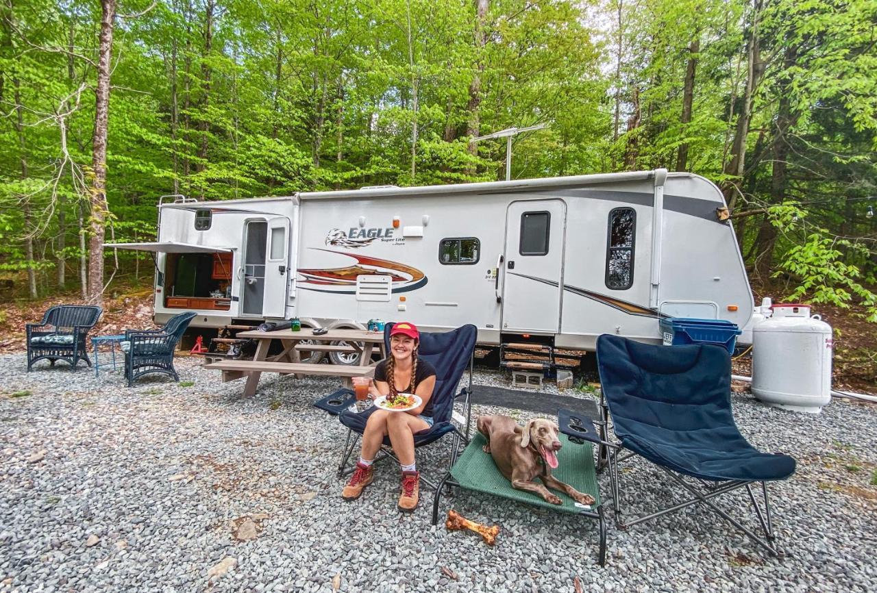 Pet Friendly Rv Adventure Roscoe Pet Friendly