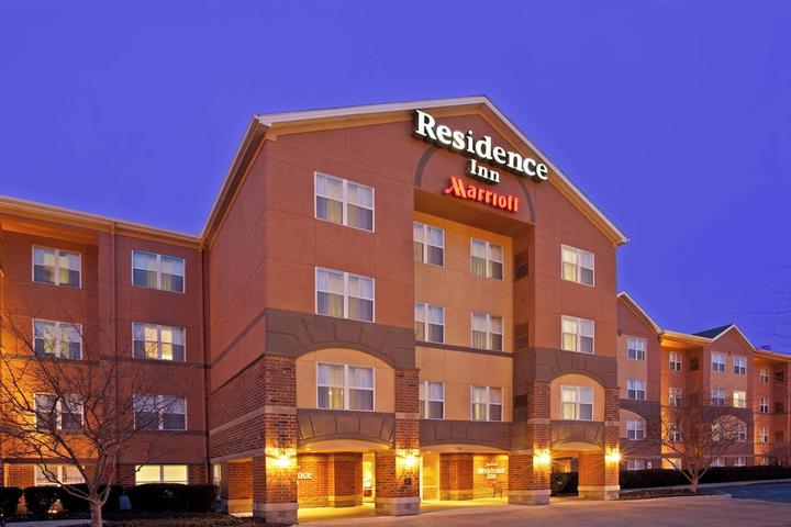 Pet Friendly Residence Inn Indianapolis Downtown on the Canal