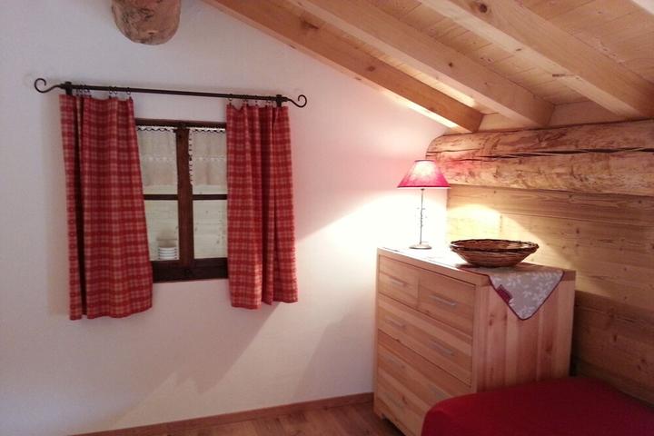 Pet Friendly Chalet on the Slopes in Valmeinier 1800